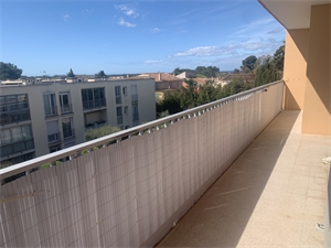 appartement à la vente -   83140  SIX-FOURS-LES-PLAGES, surface 61 m2 vente appartement - APR666719